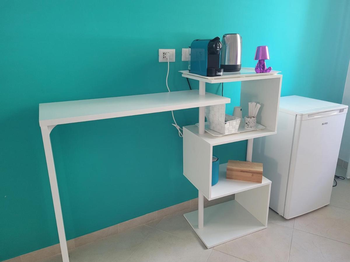 Kalimera Bari Bagian luar foto